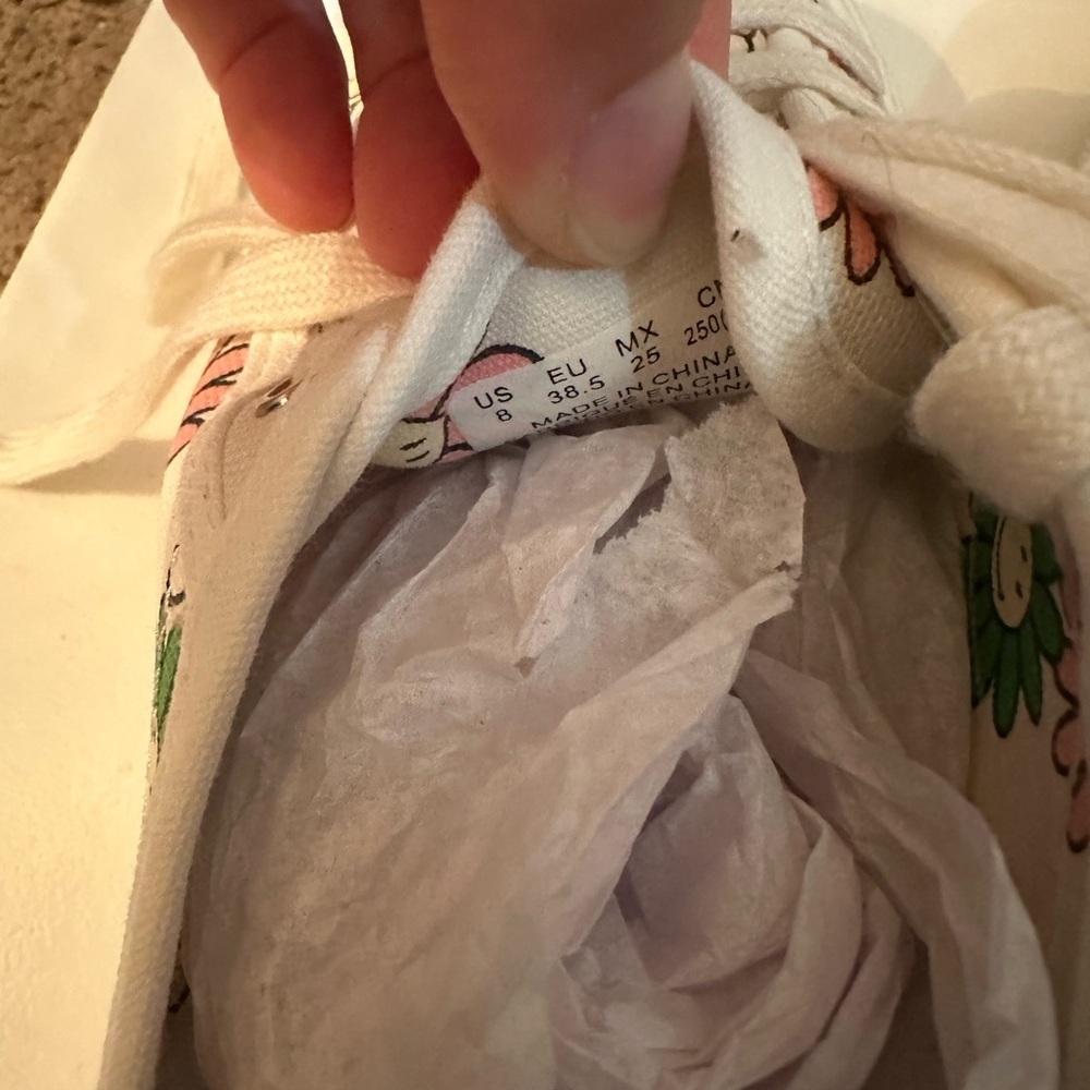 Aerie White Floral Sneakers - Picture 7 of 8